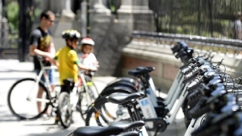 Il bike sharing sbarca anche a Parigi